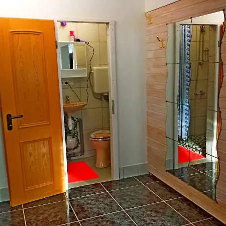 Naehe Badesee Mit Bergblick *