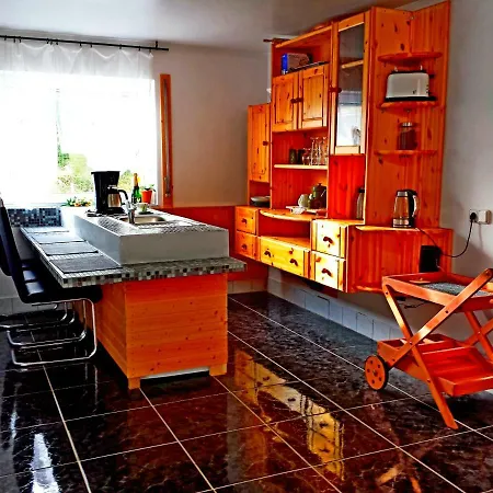 Naehe Badesee Mit Bergblick شقة Bergneustadt