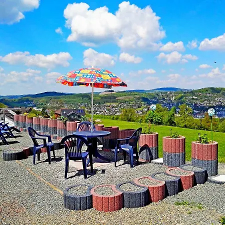 5 Naehe Badesee Mit Bergblick Appartement Bergneustadt