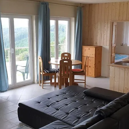 Naehe Badesee Mit Bergblick Bergneustadt