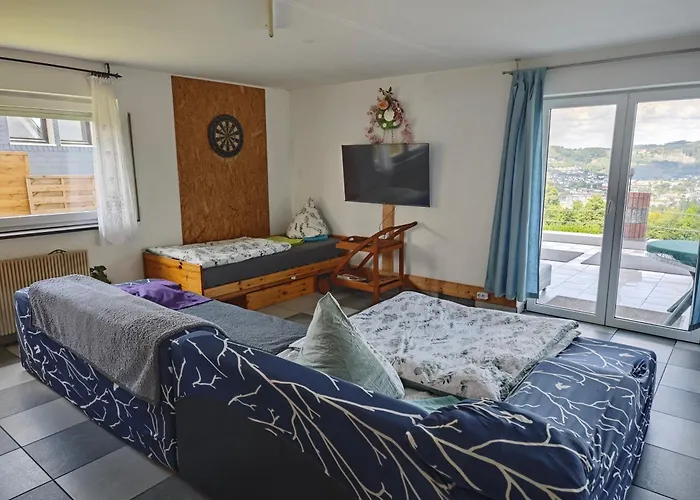 5 Monteur-ferienwohnungen Naehe Badesee Mit Bergblick *