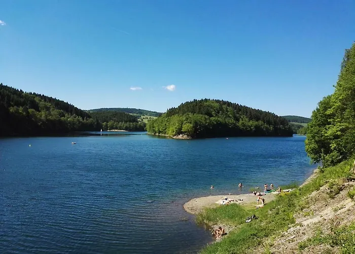 5 Monteur-ferienwohnungen Naehe Badesee Mit Bergblick Appartement